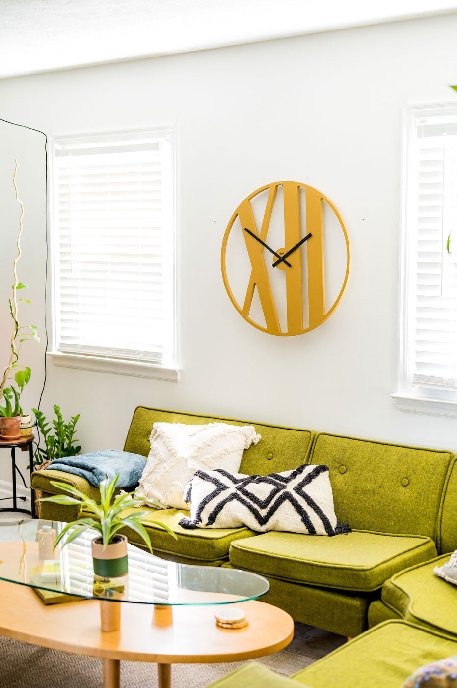 Hermle Wanduhr 70 cm Ø Holz • Modernes Design • Blickfang