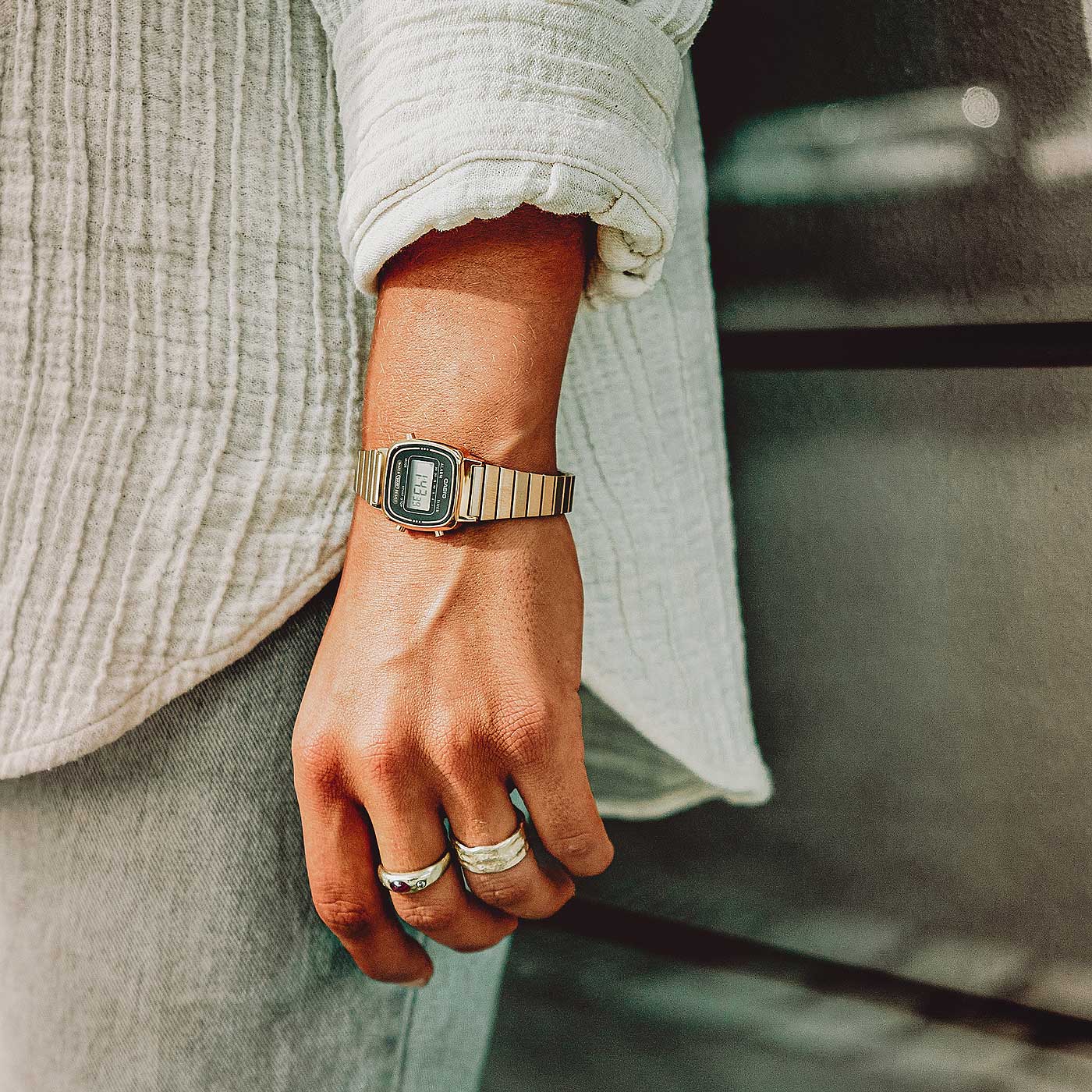 Casio Vintage LA670WEGA-1EF Damen Uhr • Quarzwerk • Digitalanzeige