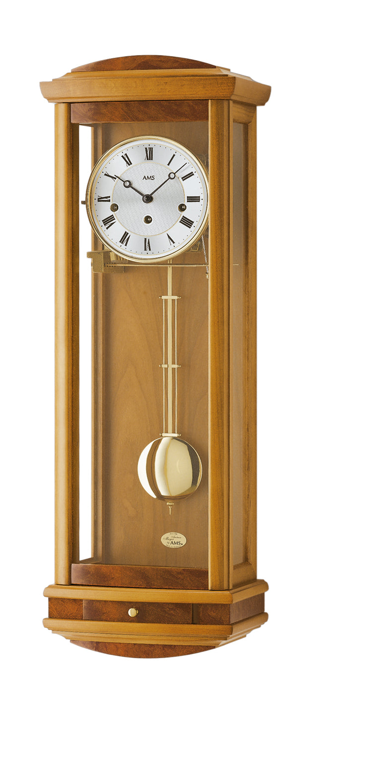 Holz-Wanduhr mit rundem Zifferblatt und Pendel im Glasgehäuse, kirschbaumfarben