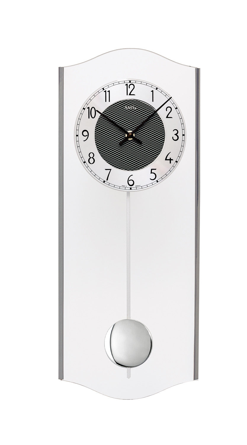 Pendel-Wanduhr mit anthrazitfarbenem Zifferblatt und rundem Pendelgewicht