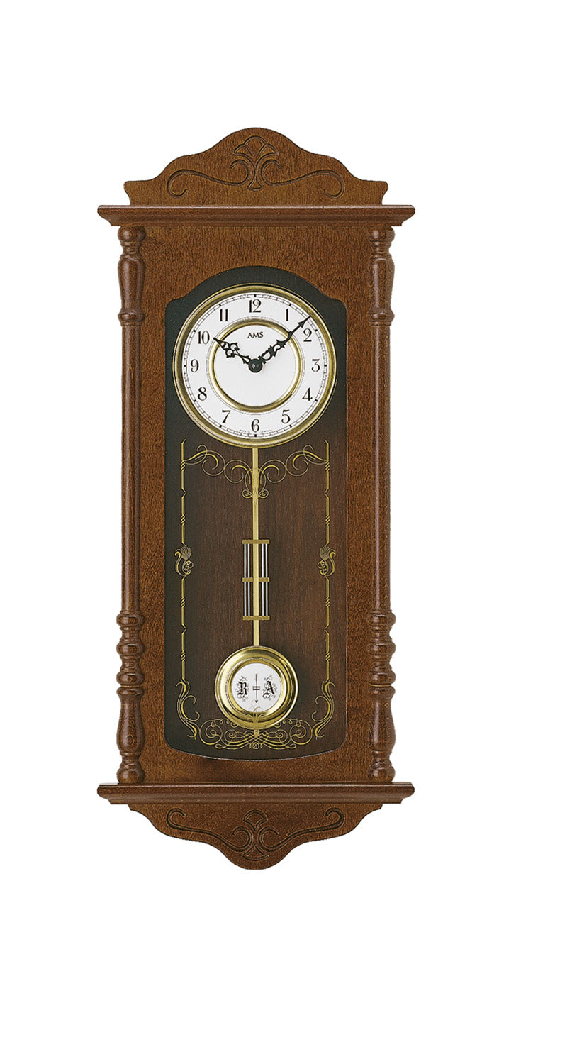 Wanduhr aus Nussbaumholz mit Pendel, rundem Zifferblatt und Glasfront