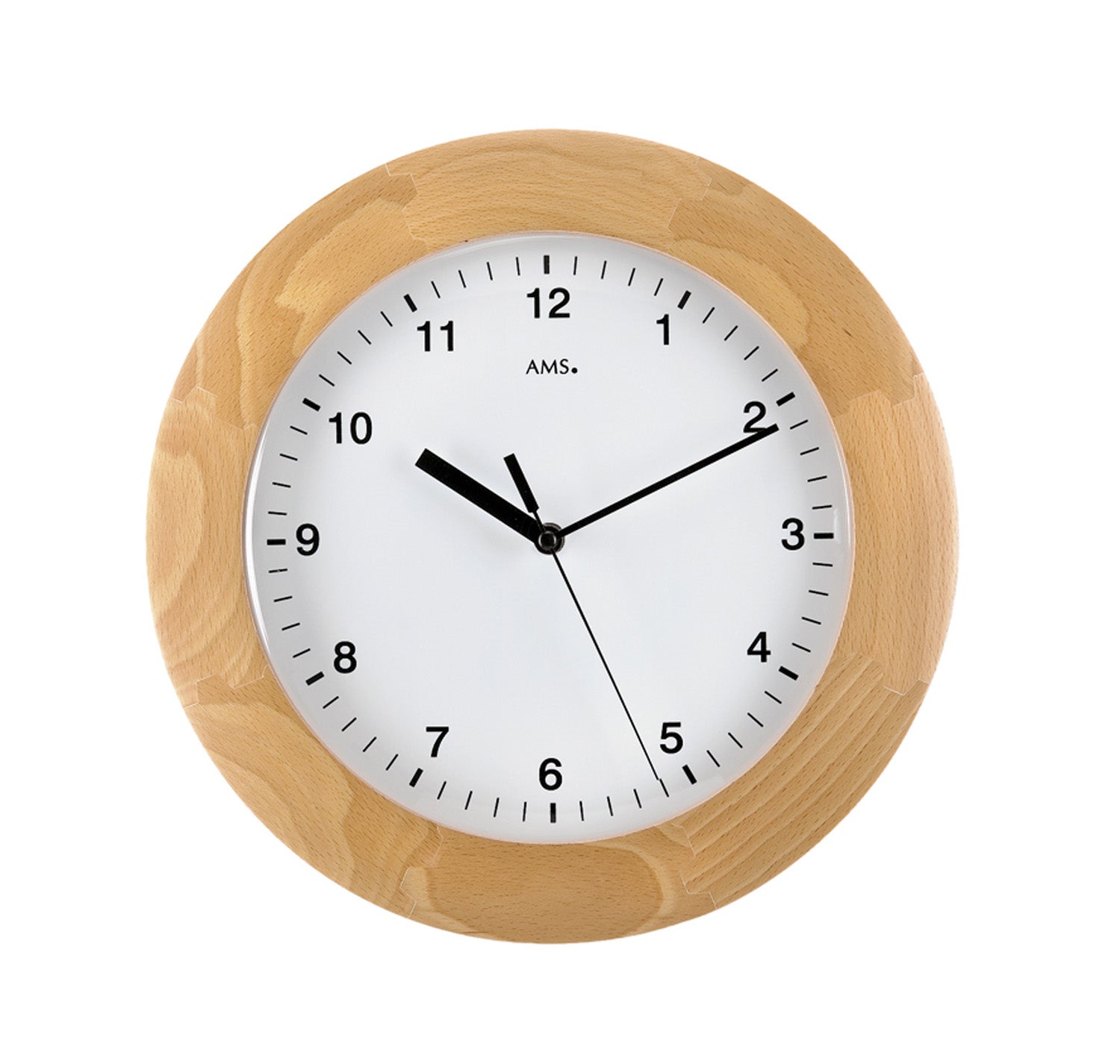 Wanduhr mit heller Holzumrandung, weißem Zifferblatt und schwarzen Zeigern, gewölbtes Mineralglas