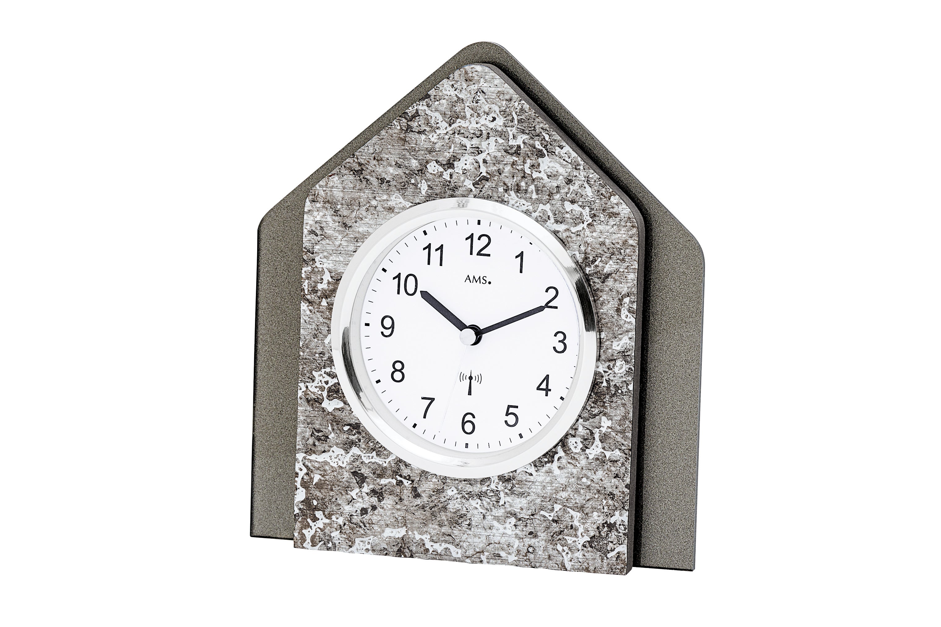 Tischuhr mit silbernem Holzgehäuse, metallicem Finish, rundem Zifferblatt