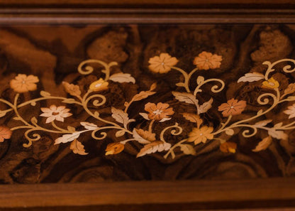 Hermle Standuhr 220x71x36 cm Holz • Kabelzugwerk • Dreifach-Glockenspiel