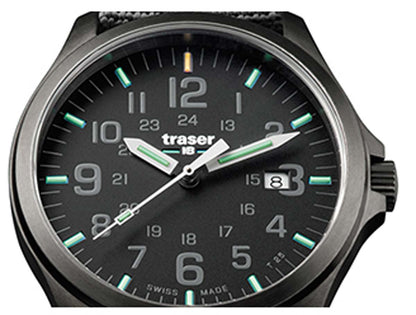 Traser P67 Officer Pro 107422 Herren Uhr • Quarzwerk • trigalight