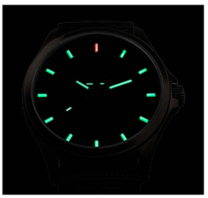 Traser P67 108647 Herrenuhr • H3-Tritium • Swiss Made