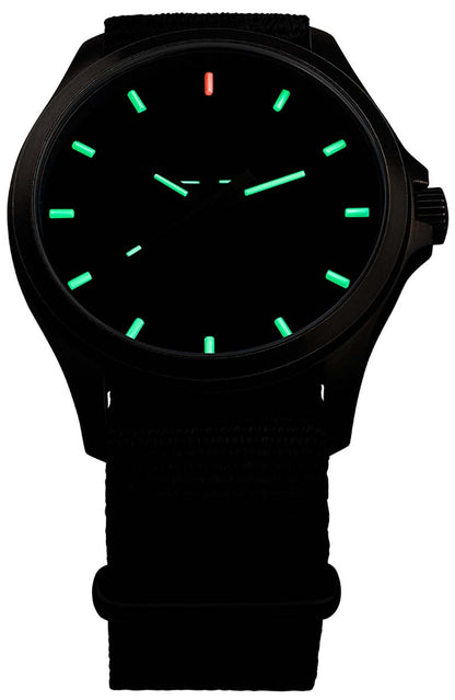 Traser P67 108647 Herrenuhr • H3-Tritium • Swiss Made