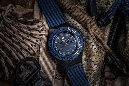 Traser P69 Black Stealth 109856 Herrenuhr • Trigalight H3 • Swiss Made