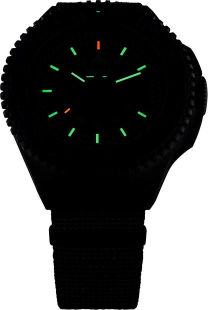Traser P69 Black Stealth 109856 Herrenuhr • Trigalight H3 • Swiss Made