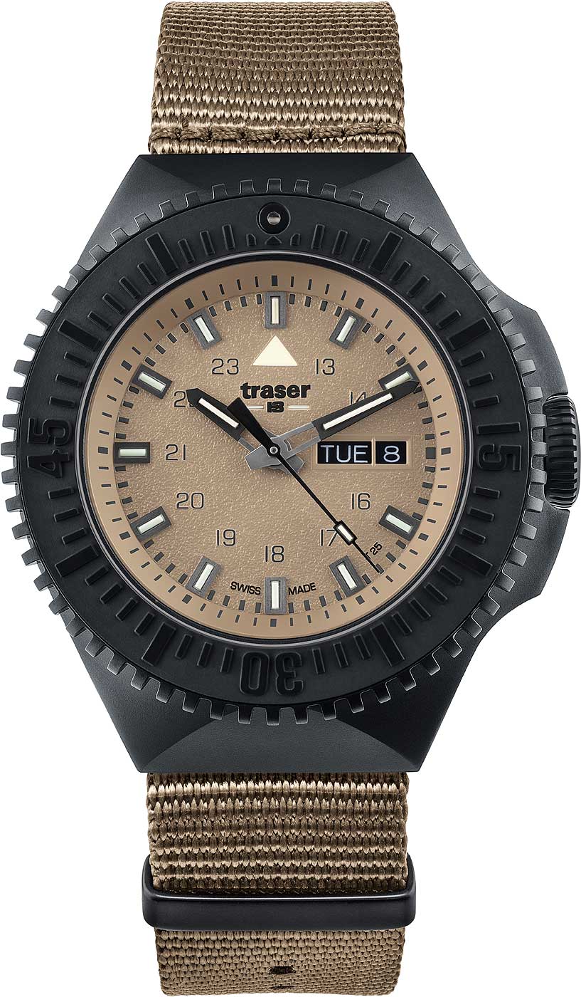 Traser P69 Black Stealth 109860 Herren Uhr • trigalight-Technologie • Swiss Made Quarzwerk