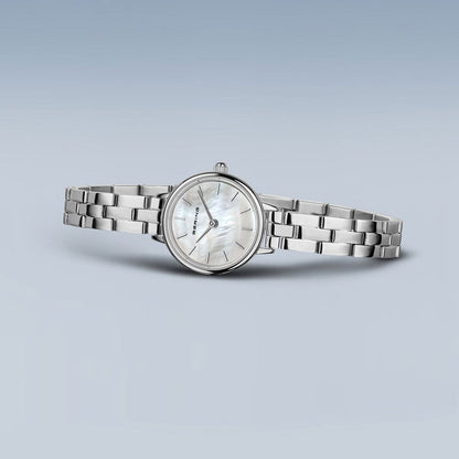 Bering Classic 11022-704 Damen Uhr • Saphirglas • Quarz Uhrwerk