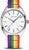 Runde Uhr mit weißem Zifferblatt, bunten Indexen und mehrfarbigem Textilband