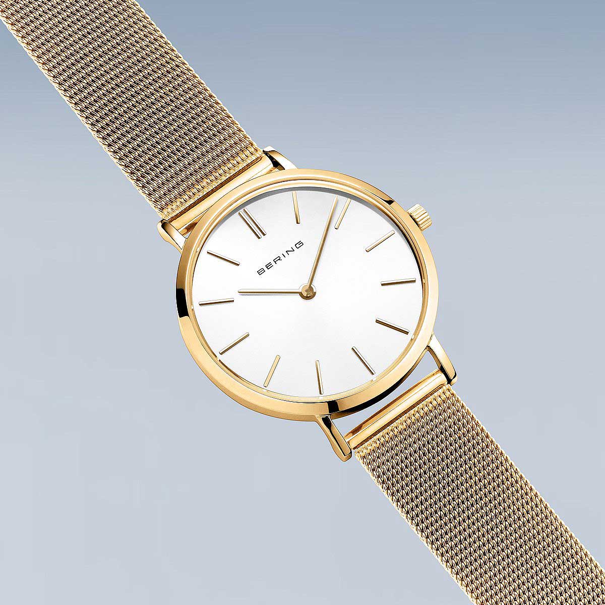 Bering Classic 14134-331 Damenuhr • Kratzfestes Saphirglas • Feines Milanaise-Armband