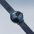 Bering Ultra Slim 15729-397 Damenuhr • Kratzfestes Saphirglas • Blaues Milanaise-Band