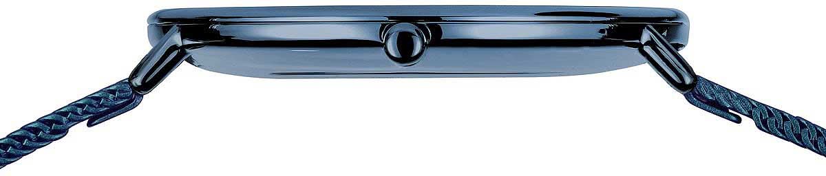 Bering Ultra Slim 15729-397 Damenuhr • Kratzfestes Saphirglas • Blaues Milanaise-Band