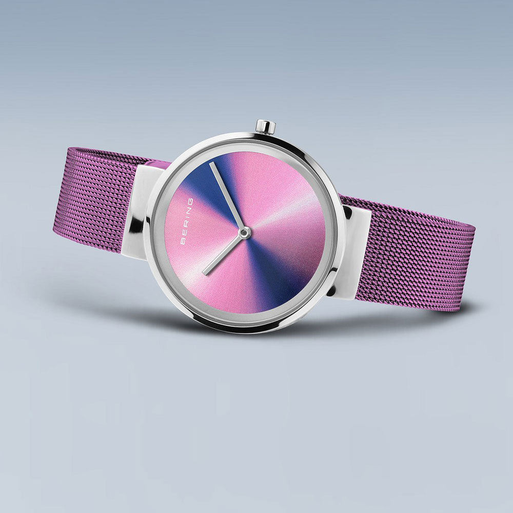 Bering Ultra Slim 19031-909 Damenuhr • Kratzfestes Saphirglas • Feines Milanaise-Armband