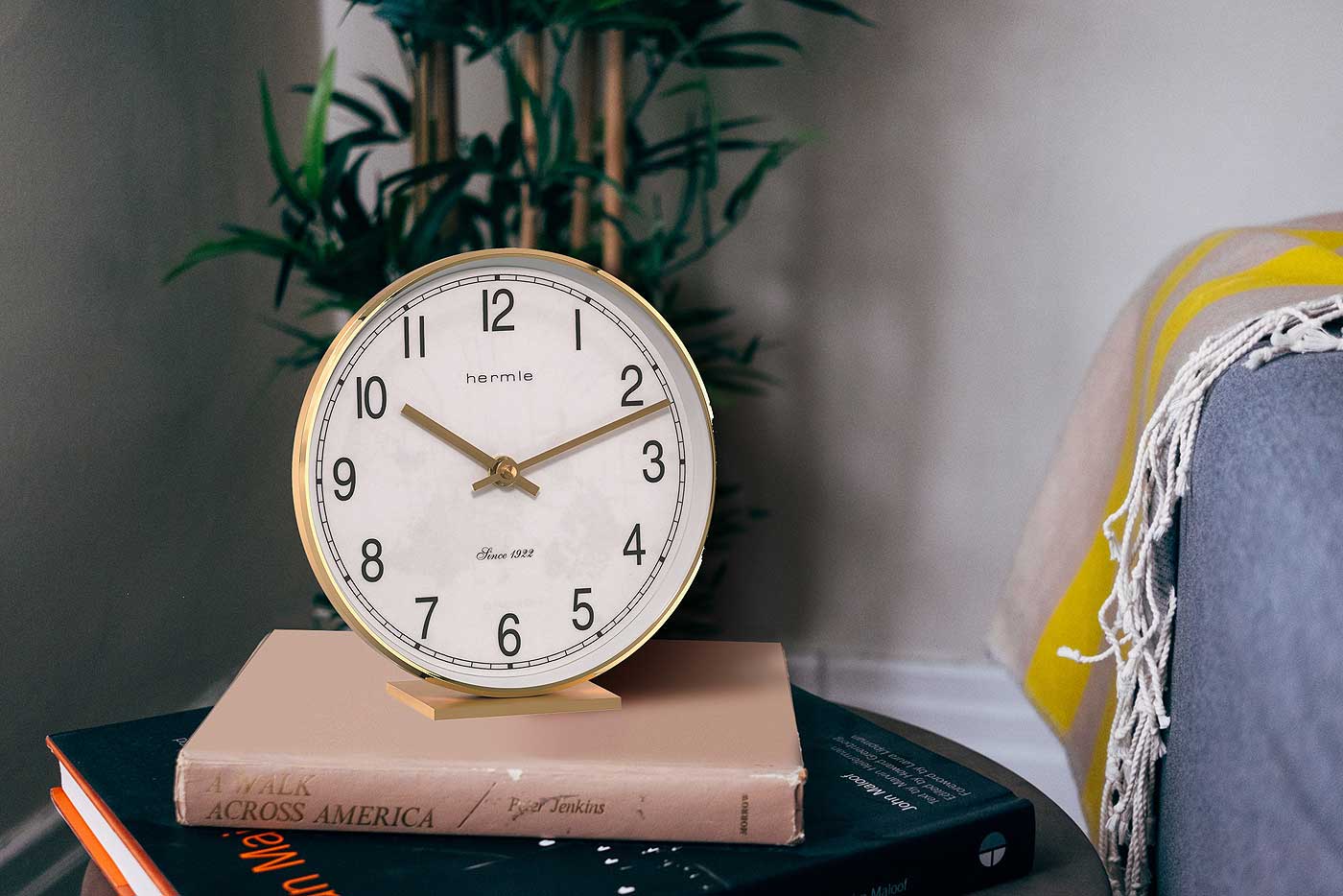 Hermle Tischuhr 19x18x6,5 cm Messing • Made in Germany • Quarz Uhrwerk