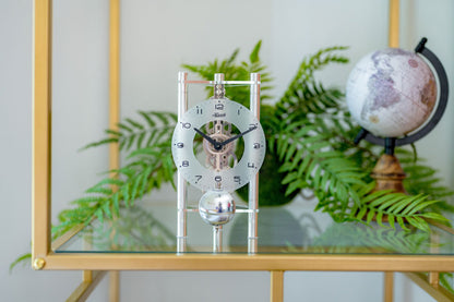 Tischuhr Aluminium Skelettuhrwerk - Hermle Modell: 23025-X40721