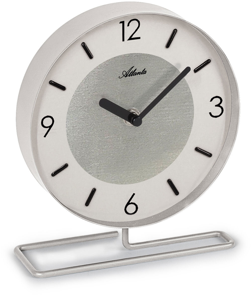 Atlanta Wanduhr • Präzises Quarzwerk • Zeitloses Design