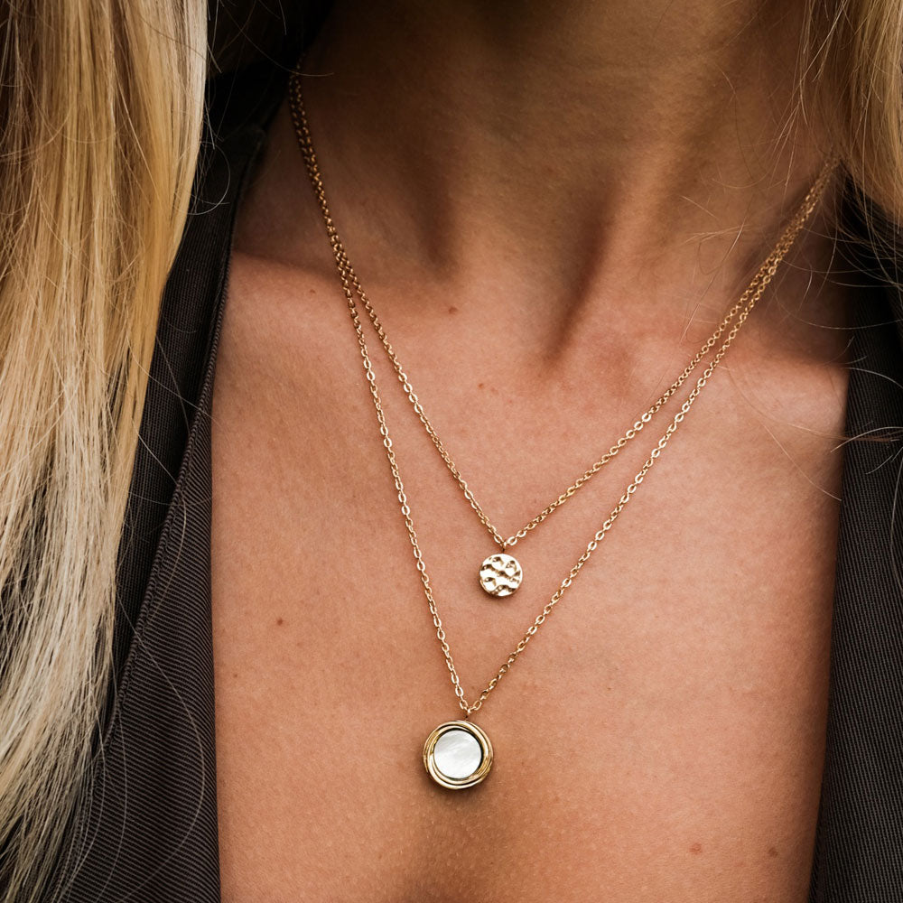 Zendala Layering-Halskette Perlmutt/Gold - Holzkern Modell: Jewelry