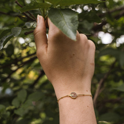 Opacity Armband mit rundem Holz Anhänger - Holzkern Modell: Jewelry