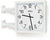 Quadratische Wanduhr mit weißem Metallrahmen, schwarzen Zeigern und Ziffern, Peweta