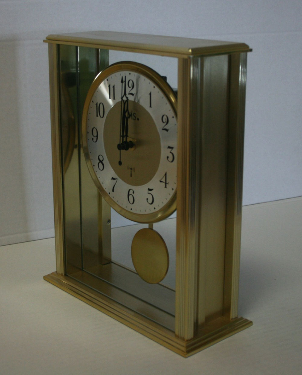 Pendeluhr 20 x 25 x 7 cm - AMS Modell: 5191