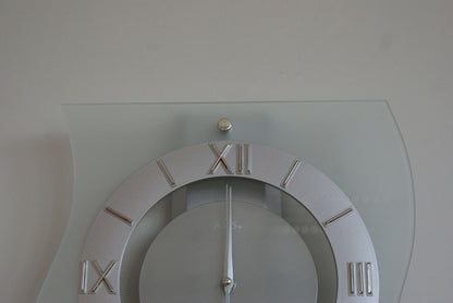 Funkwanduhr modern 30 x 32 x 6 cm - AMS Modell: 5909