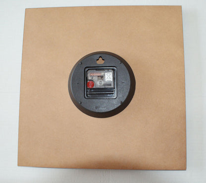 Wanduhr modern 34 cm x 34 cm x 4 cm - AMS Modell: 9593