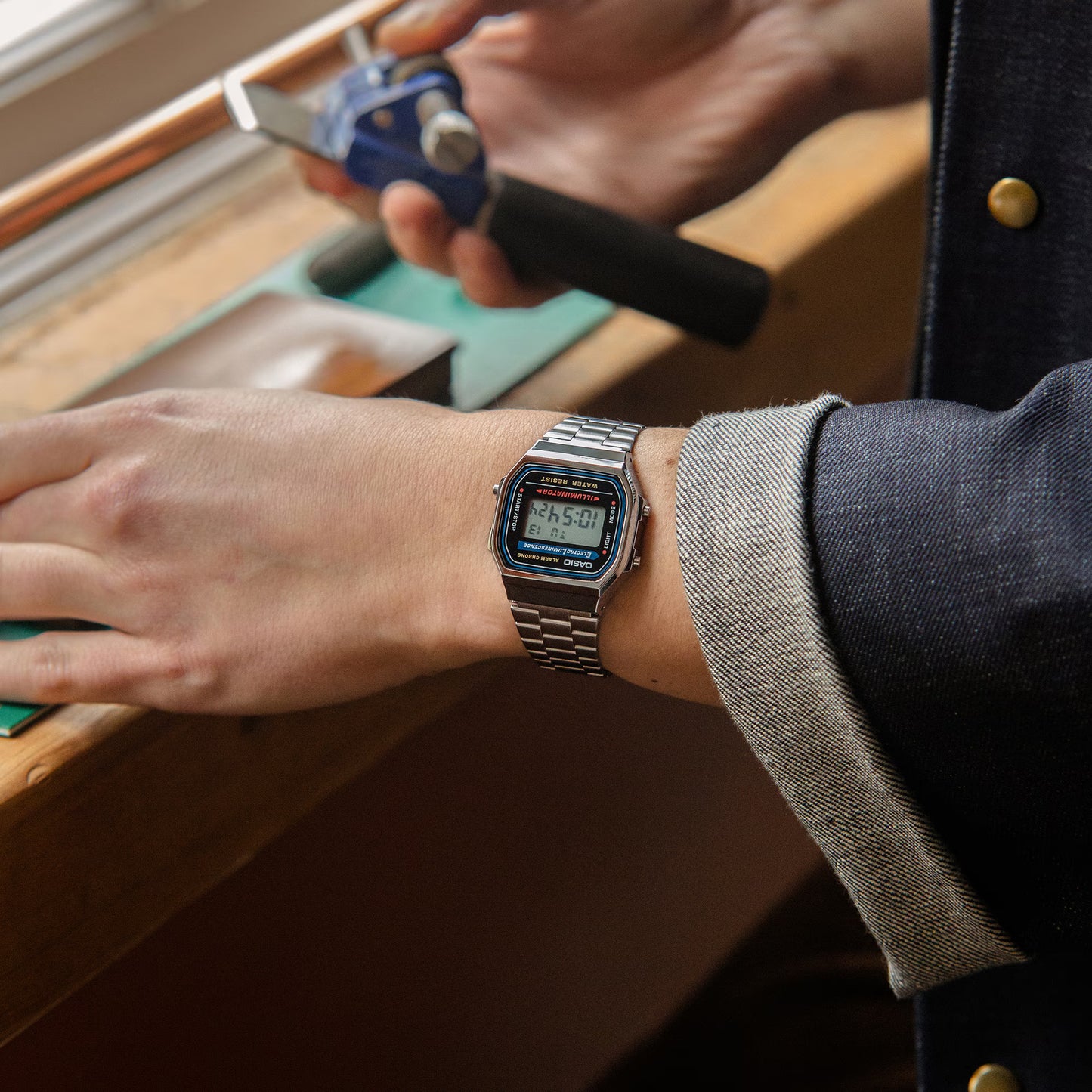 Casio Vintage Iconic A168WA-1YES Uhr • Präzises Quarzwerk • Robustes Edelstahlarmband