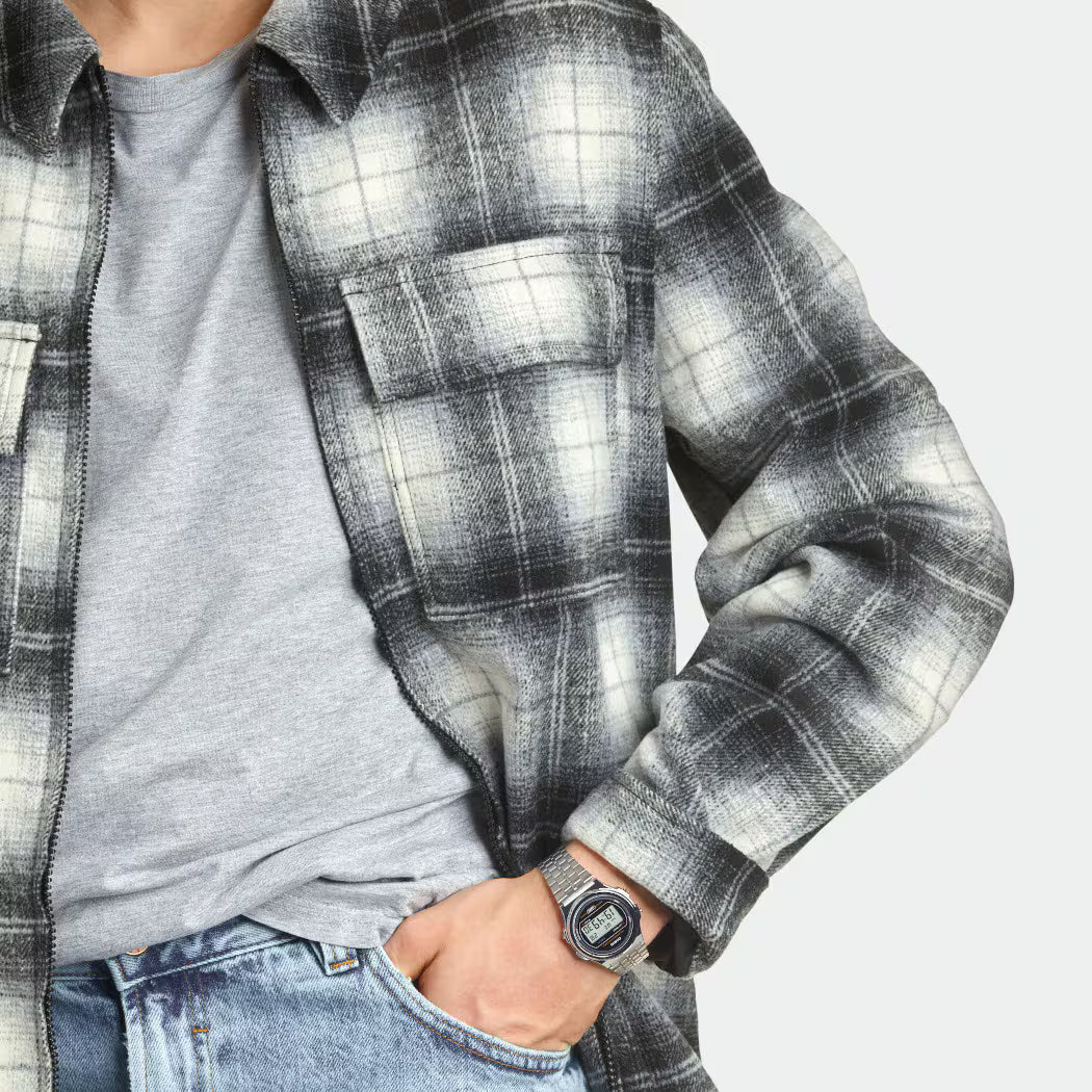 Casio Vintage A171WE-1AEF Uhr • Rundes Retro-Design • Edelstahlarmband