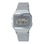 Casio Vintage-Uhr mit silbernem Metallarmband und digitalem LCD-Display