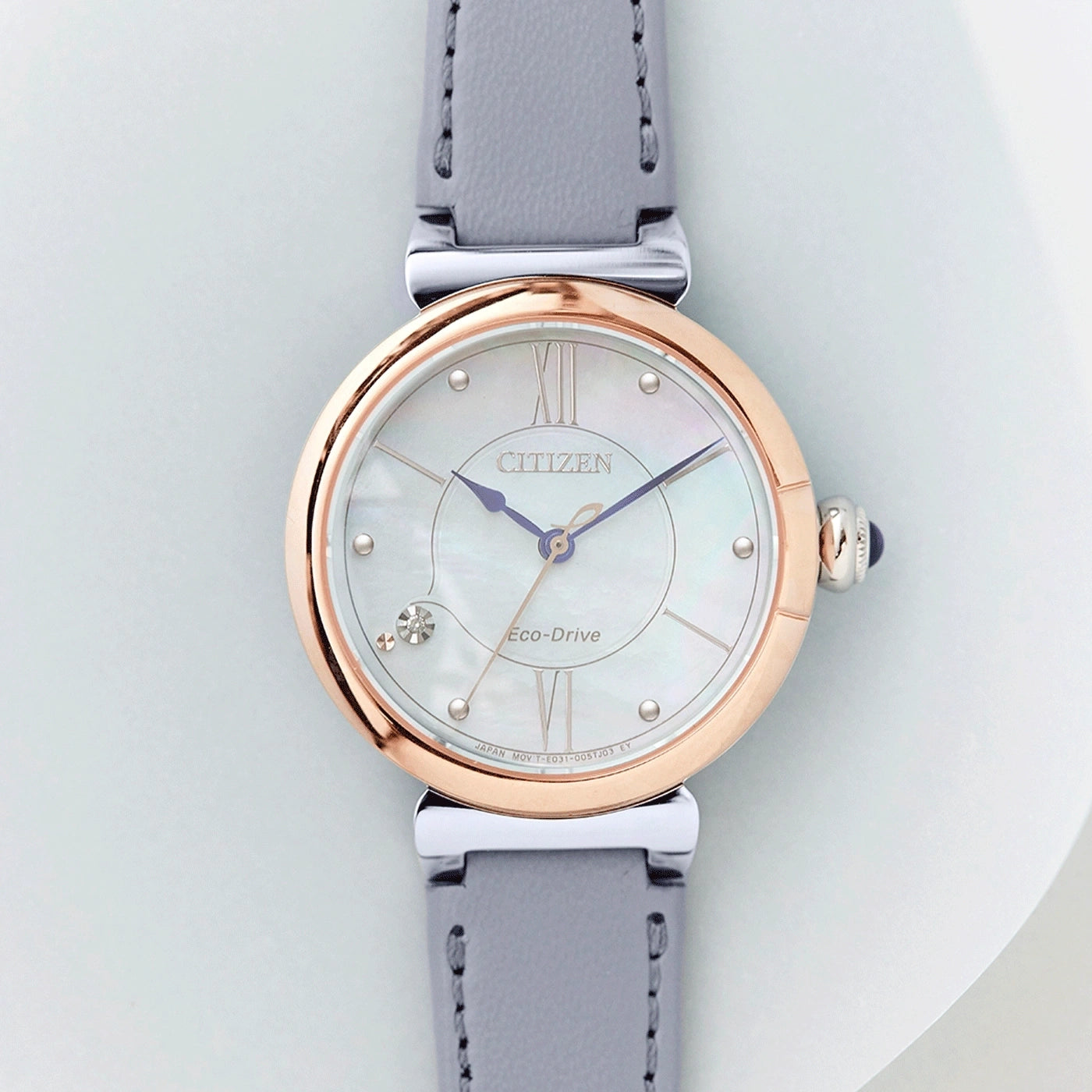 Citizen L EM1074-15D Uhr • Eco-Drive Solarantrieb • Perlmutt-Zifferblatt