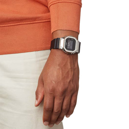 Casio G-Shock GM-S5600U-1ER Uhr • Digitalanzeige • 200m Wasserdichtigkeit