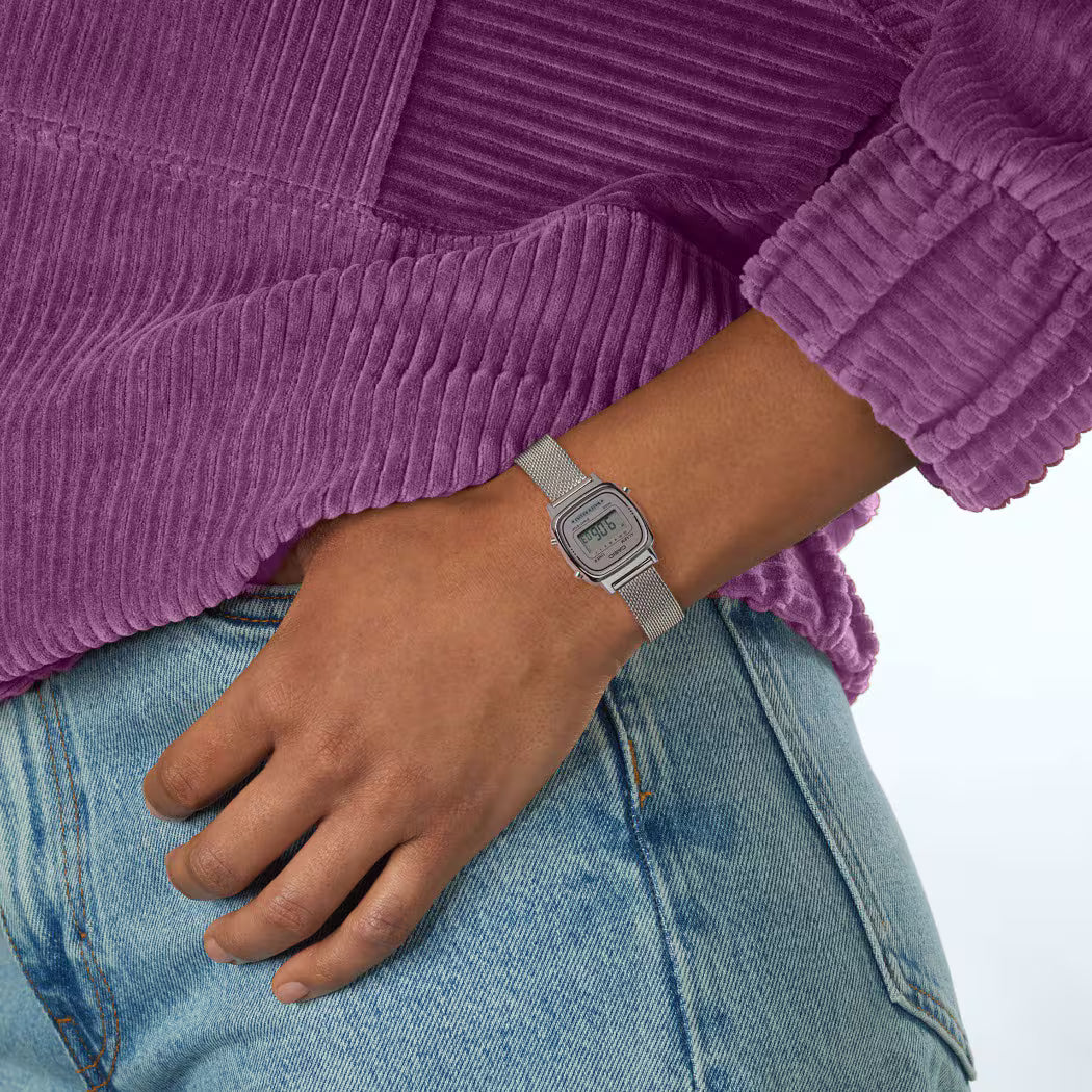 Casio Vintage LA670WEM-7EF Uhr • Mesh-Armband • Timer