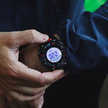 Casio Pro Trek PRG-340-1ER Uhr • Solar • Triple Sensor