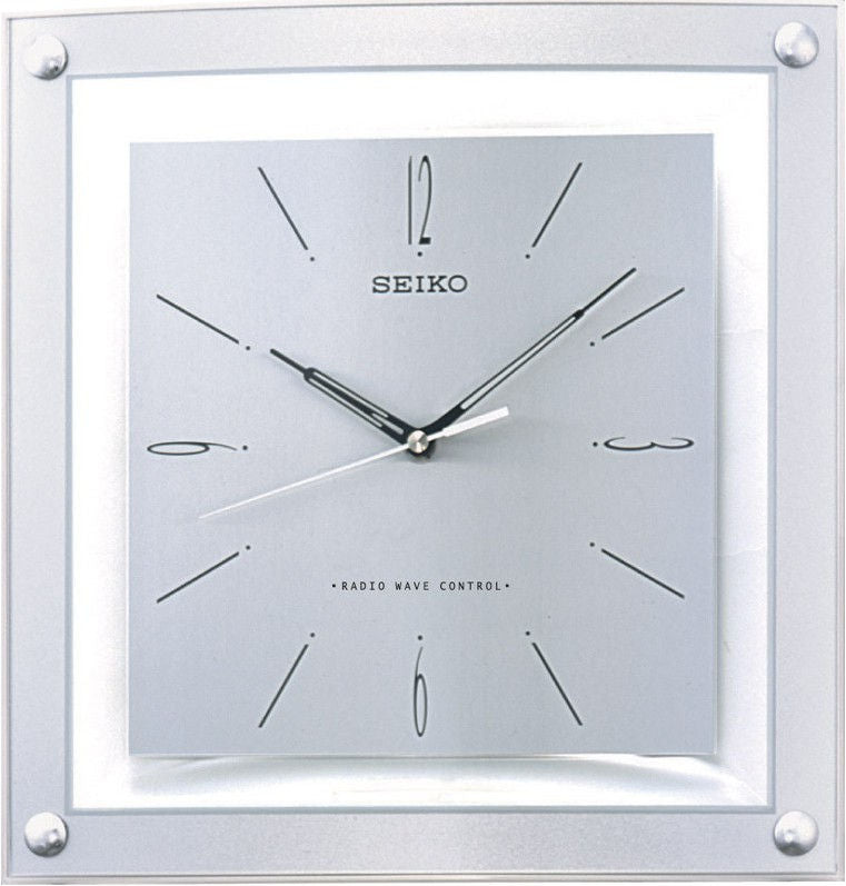 Seiko QXR205S Wanduhr Weiß • Funkuhr • Quadratisches Kunststoffgehäuse