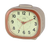 Analoger Wecker mit weißem Zifferblatt und braunem Rahmen, JVD, runder Gehäuseausführung.