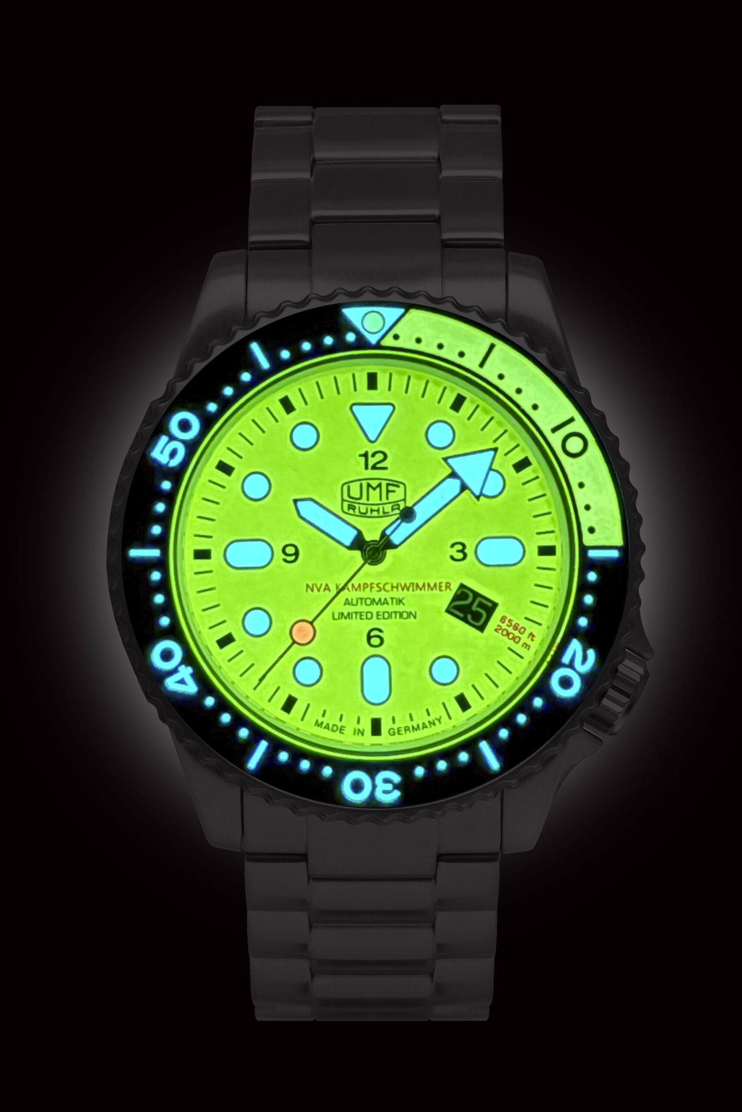 Herrenuhr, Automatik aus Edelstahl - Grünes Zifferblatt - Ruhla Modell: 1958M-4