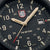 Herrenuhr-Zifferblatt mit LUMINOX-Logo, Datumfenster und beigen Zeigern