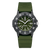 Herrenarmbanduhr mit schwarzer Lünette, dunkelgrünem Zifferblatt und olivfarbenem Silikonarmband