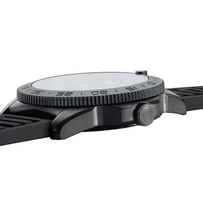 Luminox Pacific Diver XS.3121.BO.1 Uhr • LLT Leuchttechnologie • Robustes Carbonox