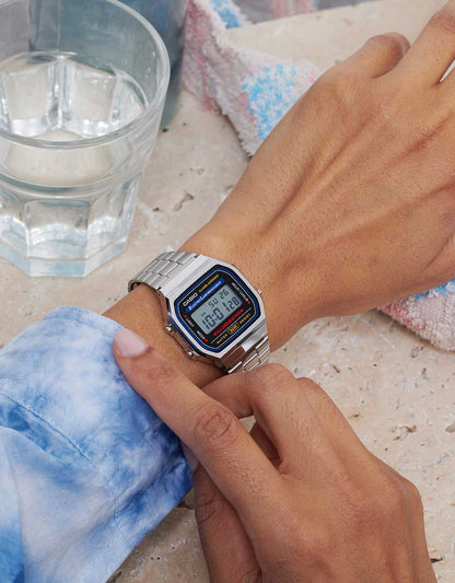 Casio Vintage Iconic A168WA-1YES Uhr • Präzises Quarzwerk • Robustes Edelstahlarmband