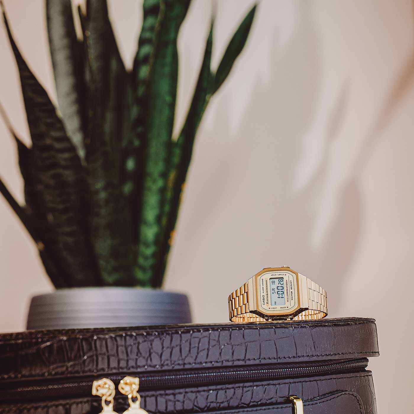 Damenuhr - Casio Modell: A168WG-9EF