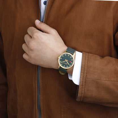 Mondaine Classic A660.30360.16SBR Uhr • Quarzwerk • SBB Bahnhofsuhr Design