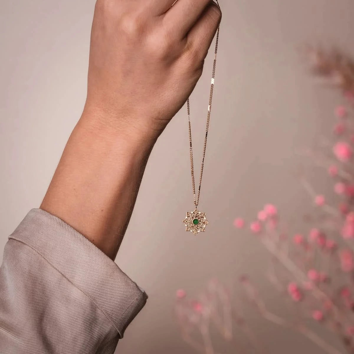 Aphonia Necklace Snowflake Pendant Green Marble Gold