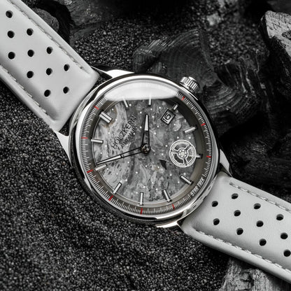 Holzkern DS9 HOLZKERN-DS9 Uhr • Einzigartiges Marmor-Zifferblatt • Lumineszierende Zeiger