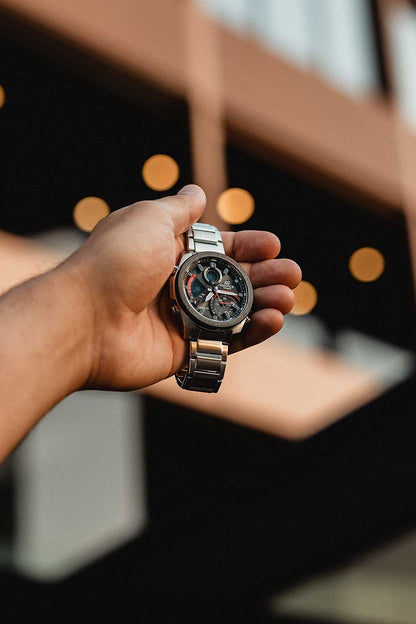 Casio Edifice ECB-900DB-1AER Herren Uhr • Solar-Antrieb • Bluetooth®-Verbindung