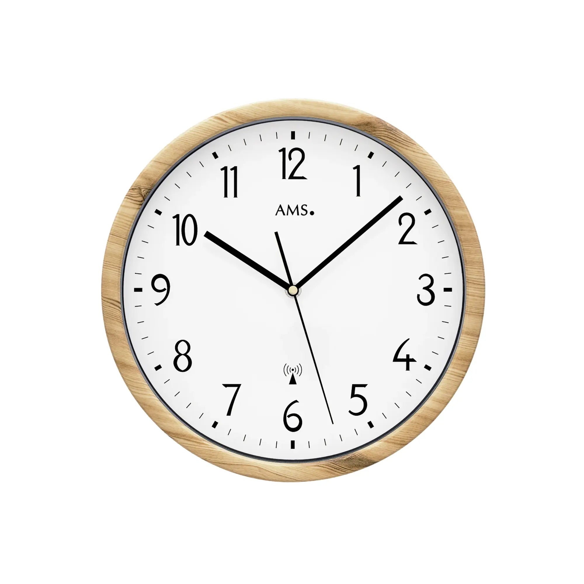Wanduhr in Holzoptik mit Funkanzeige, weißem Ziffernblatt und schwarzen Zeigern