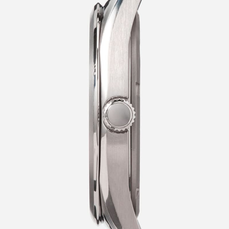 Seiko SUR373P1 Men's Watch • Titanium • Sapphire Crystal